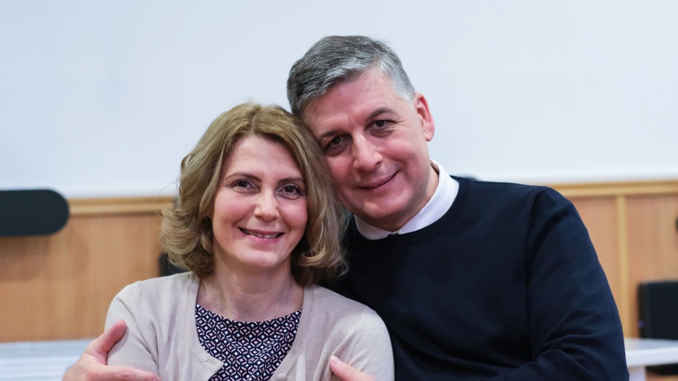„Nem kerülök olyan helyzetbe, amit a feleségem előtt le kell tagadnom”