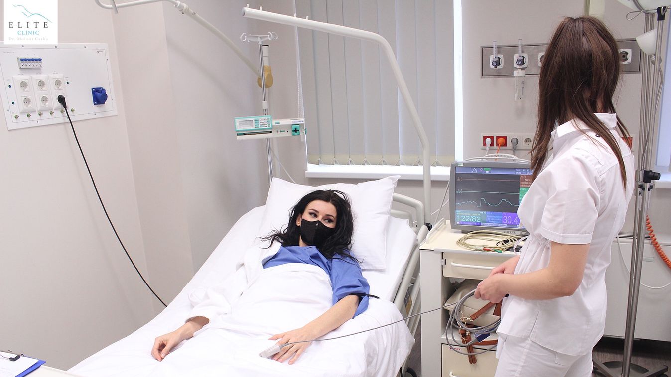 Különleges módszerrel műtötték meg az énekesnőt