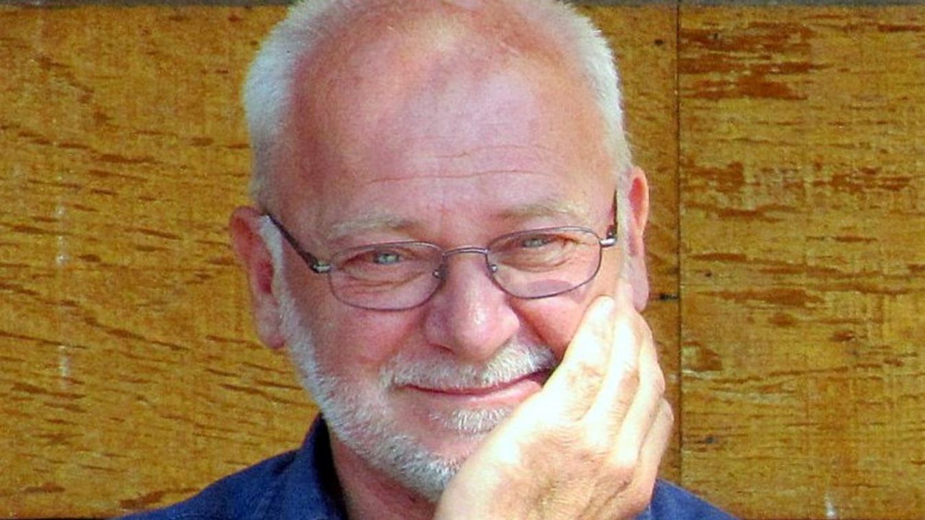 Géczi János kapja a balatonfüredi Salvatore Quasimodo költőverseny fődíját