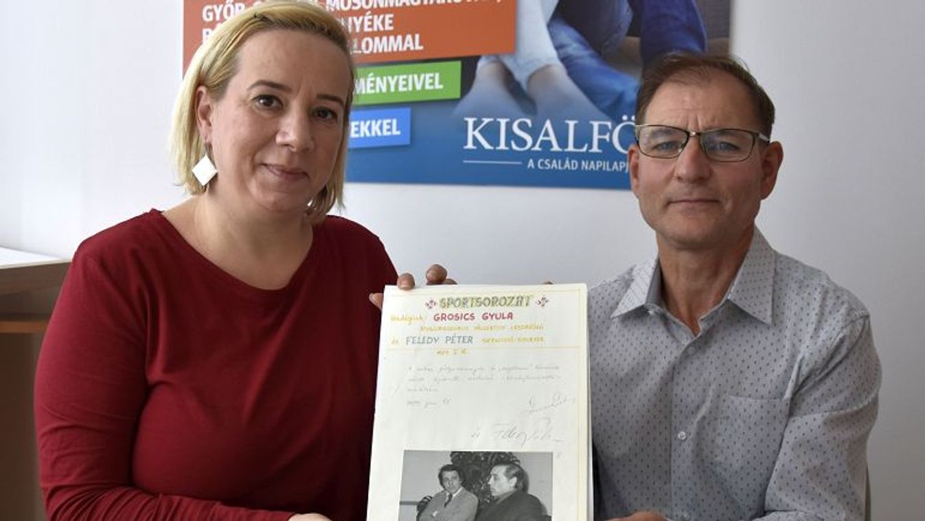 Grosics aláírása is kalapács alá került