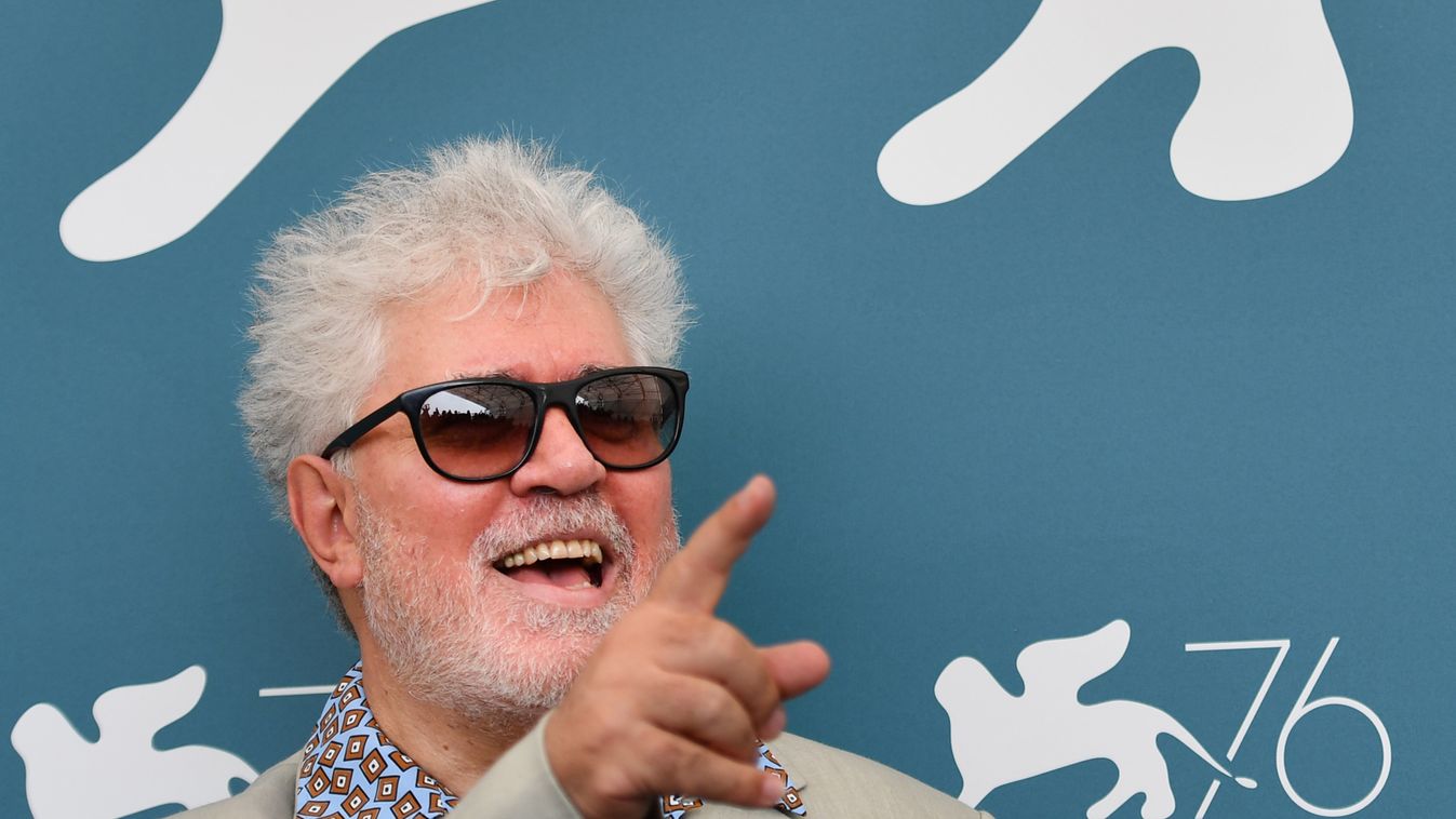 Új oldalát mutatta meg Pedro Almodóvar