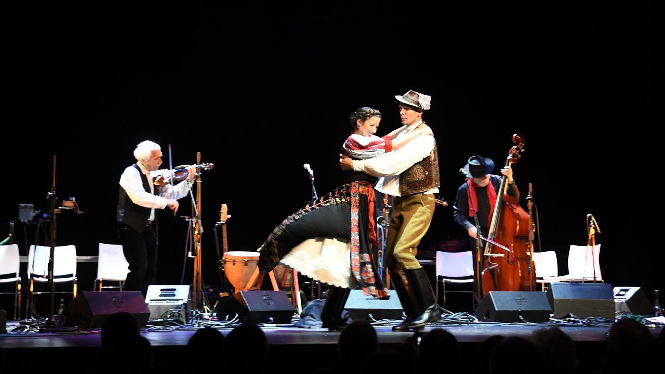 Sikert aratva léptek fel a magyar résztvevők az English Folk Expón