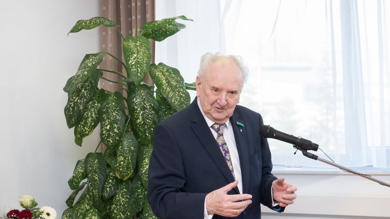 KISALFOLD Bergkitüntetést kapott Szalay Antal, a kapuvári Provertha