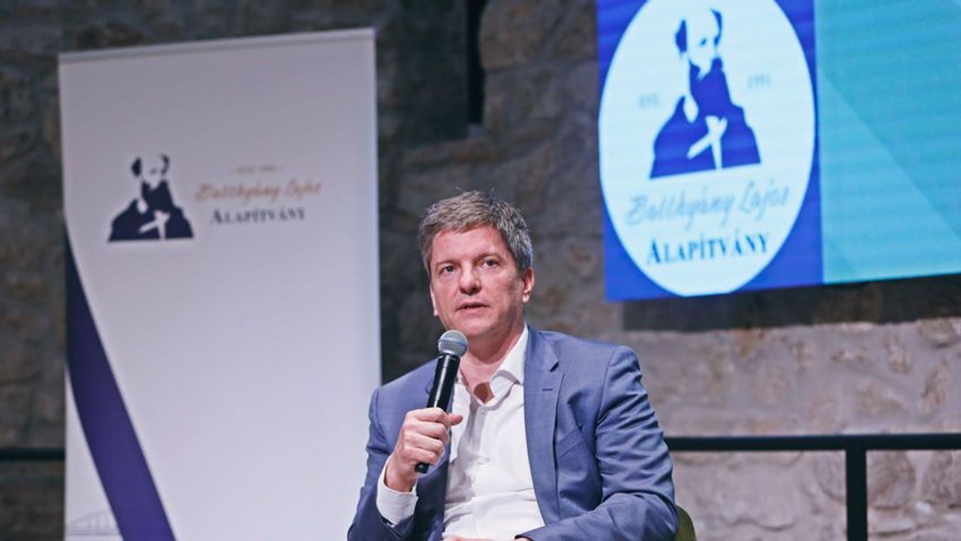 Maróth Gáspár: a baloldali vezetés elajándékozta hazánk védelmi eszközeit