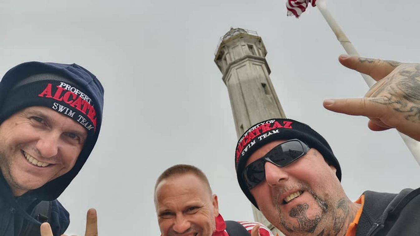 Megcsinálta Tomi Rocky! A győri vasember megszökött az Alcatrazból - videón a teljes úszás