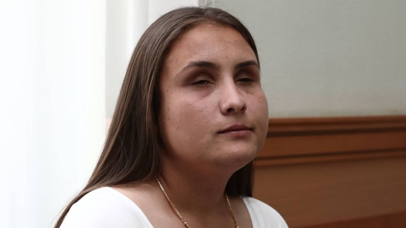 Önmaga halálát kívánja a kemecsei anyát mindkét szemére megvakító Attila