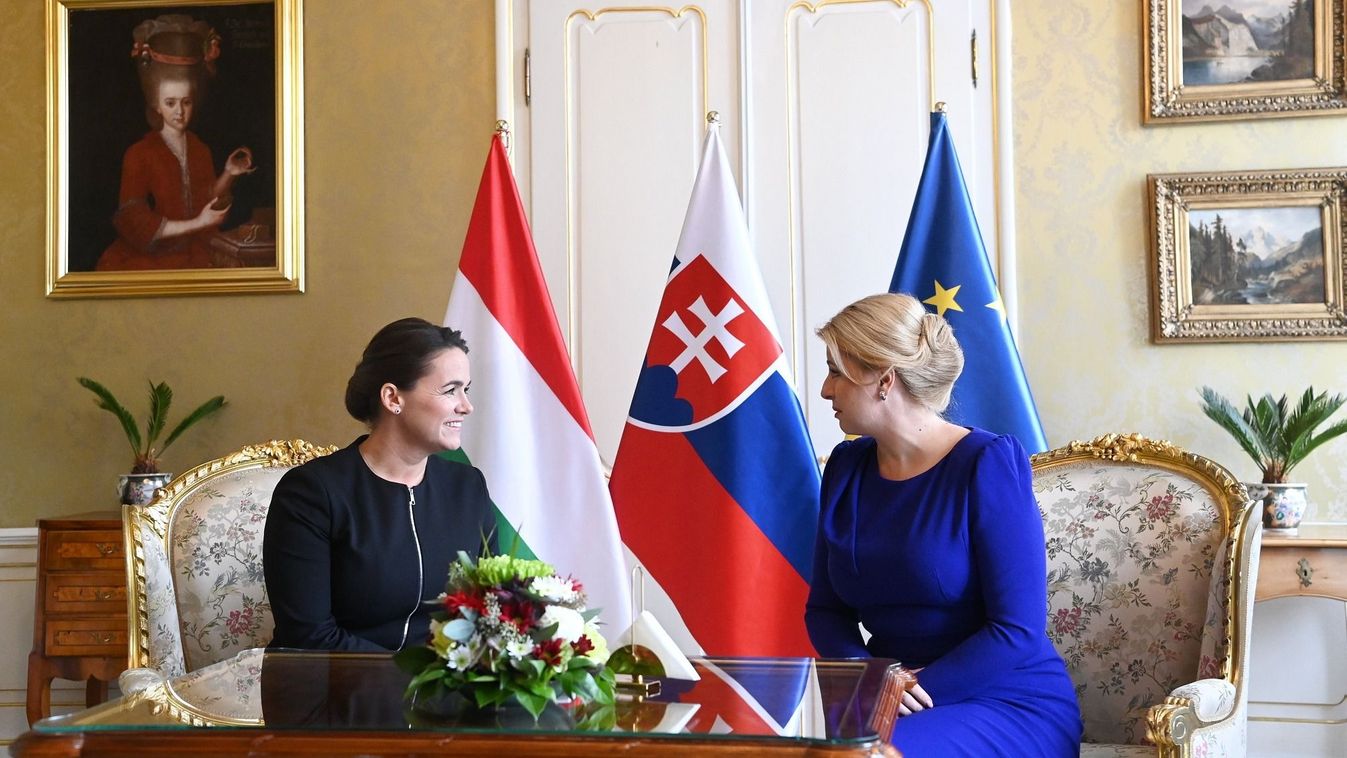 Novák Katalin: a szankciók az orosz agresszornak okozzanak nehézségeket, ne Európának
