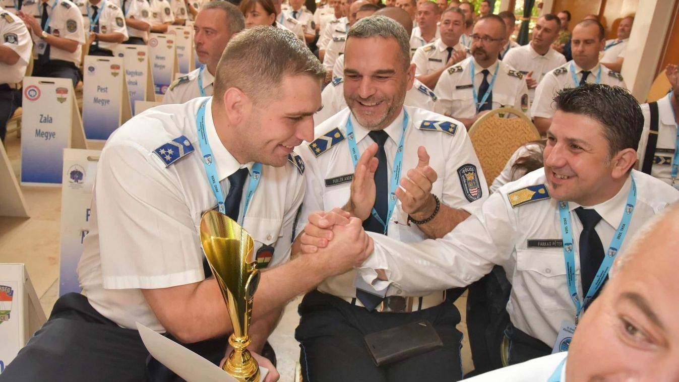 Az ország legjobbjai a győri és soproni közlekedési rendőrök