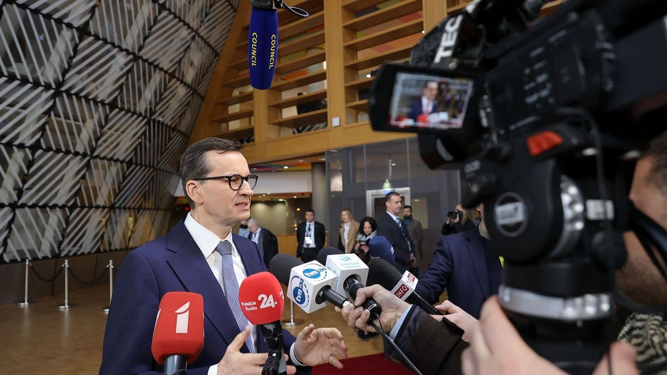 Elálltak az uniós vétótól a lengyelek, nincs veszélyben a magyar megállapodás
