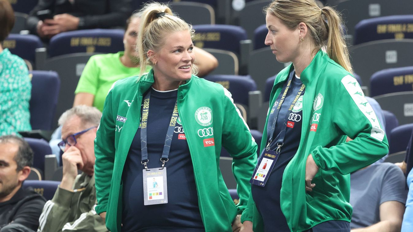 Nézze meg az Audi-ETO játékosa, Veronica Kristiansen kutyáját!