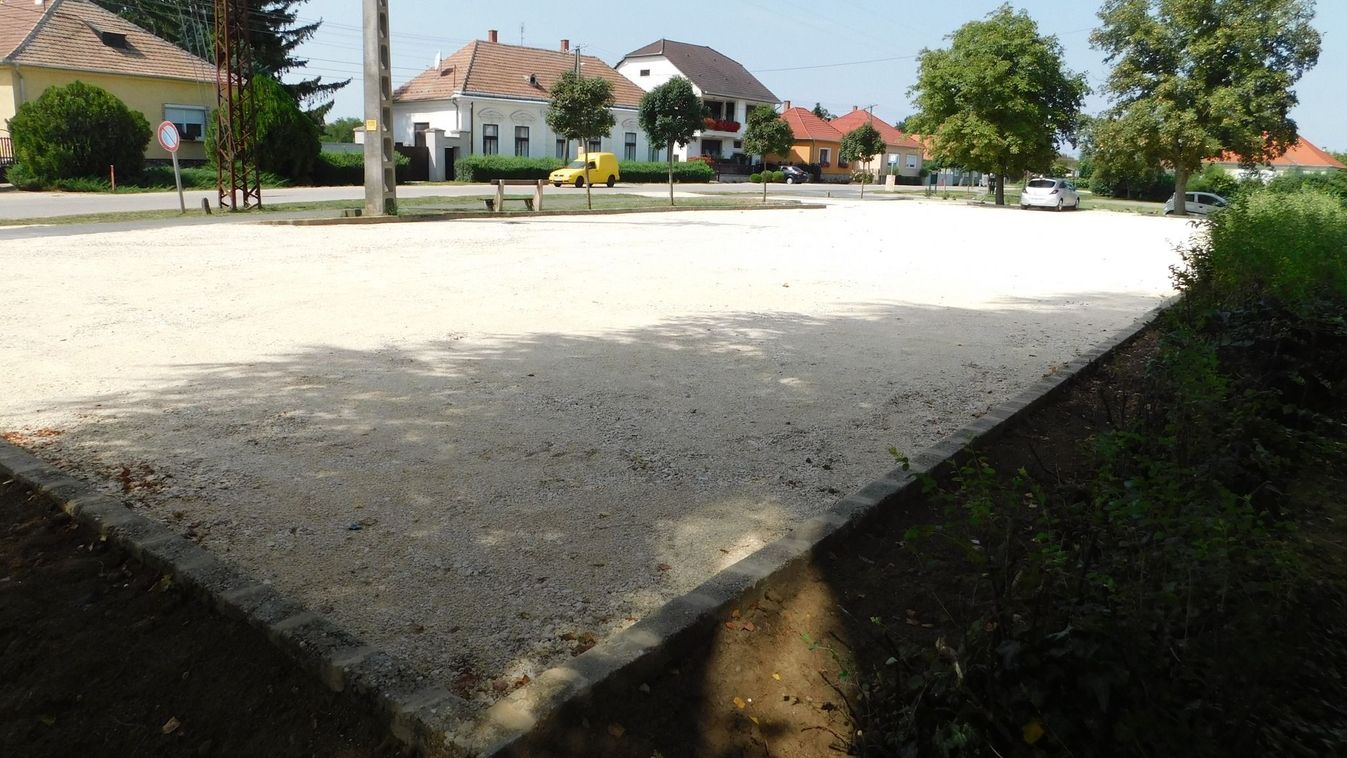 Elkészült a beledi parkoló