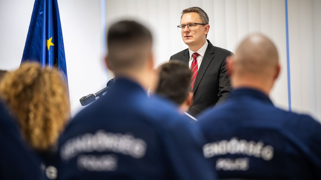 Megemelt fizetés érkezett a rendőröknek is februárban