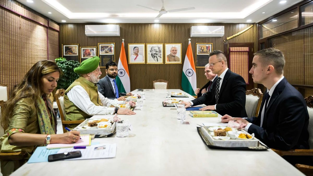 Szijjártó Péter: Magyarország elemi érdeke együttműködni Indiával