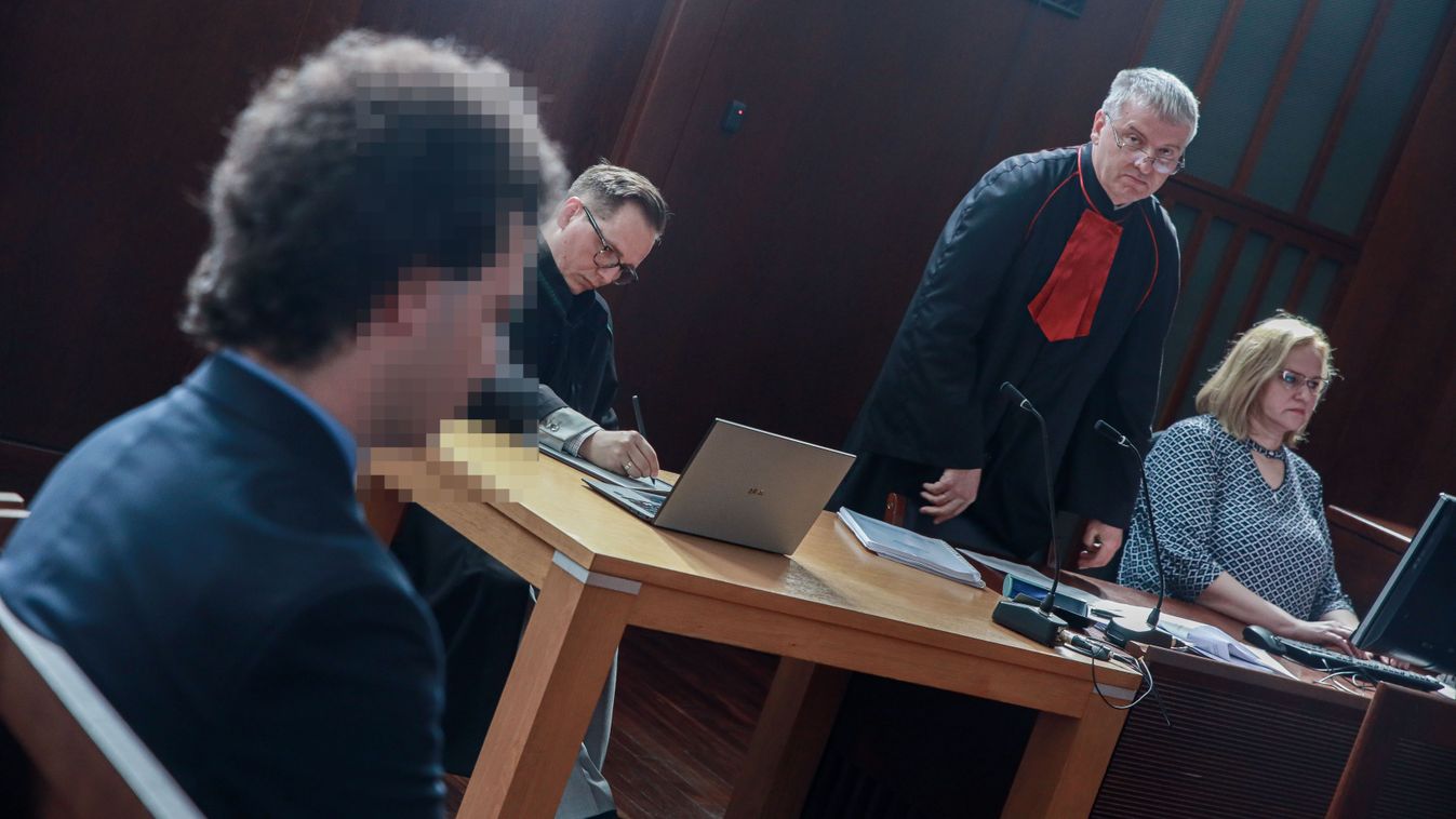 A Kúria előtt a győri tanárkéselő diák ügye - A főügyészség súlyosabb büntetést akar - szavazás