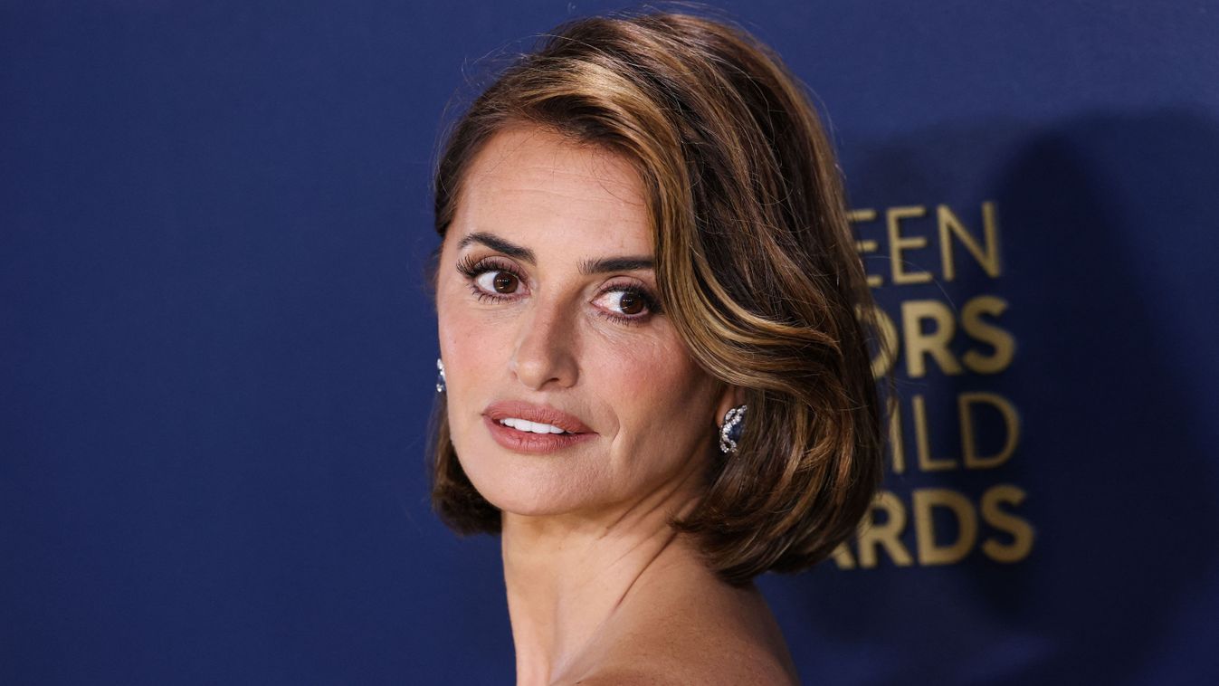 Azta! Penélope Cruz brutál szexi fotót osztott meg magáról
