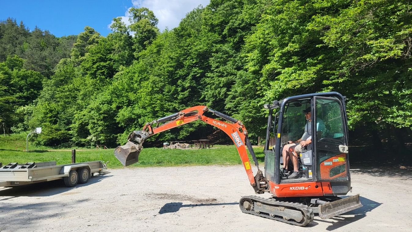 Felújítják a Brennberg-völgyi autóspihenőt Sopron közelében