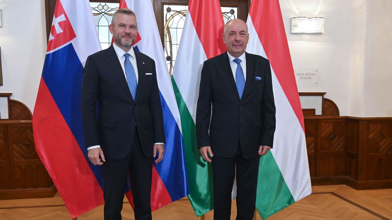 Sulyok Tamás: erősíteni kell a kétoldalú párbeszédet Szlovákiával
