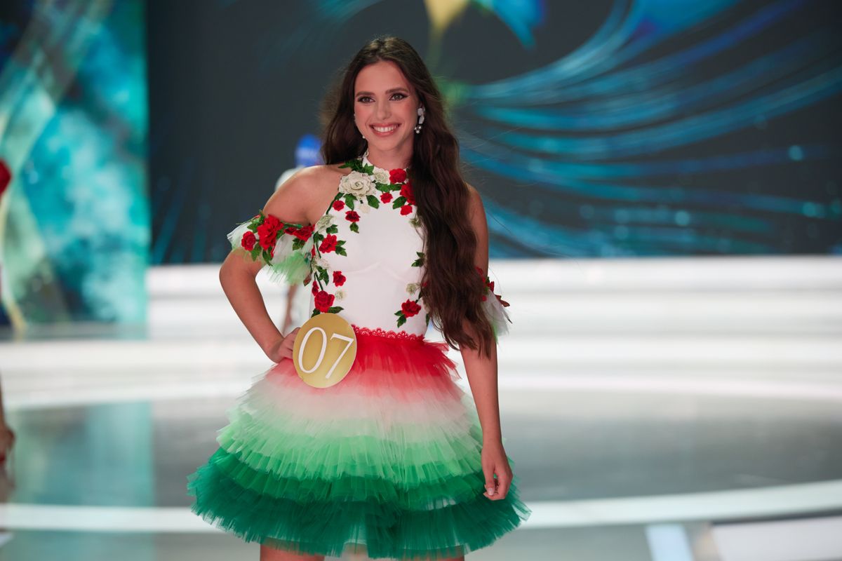 Miss World Hungary – Második udvarhölgy lett a mezőörsi szépség, Horváth Alexandra. 