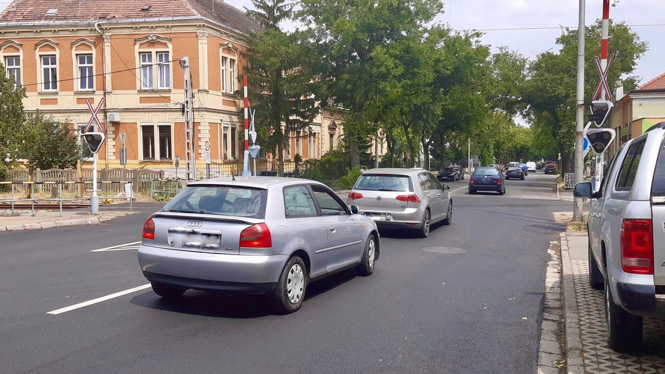 Ismét használható a vasúti átjáró Sopronban