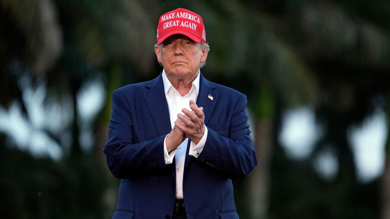 Ejtette a bíróság a Donald Trump ellen bizalmas iratok nem megfelelő kezelése miatt indított eljárást