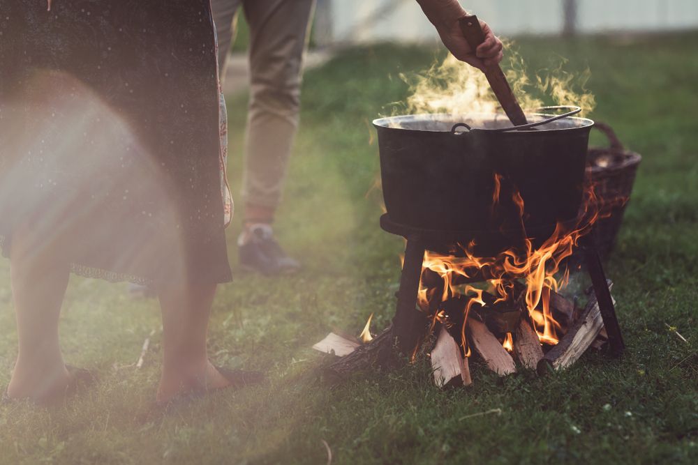 Outdoor,Country,Side,Cuisine,With,Cauldron,Metal,Pot,Kettle,For