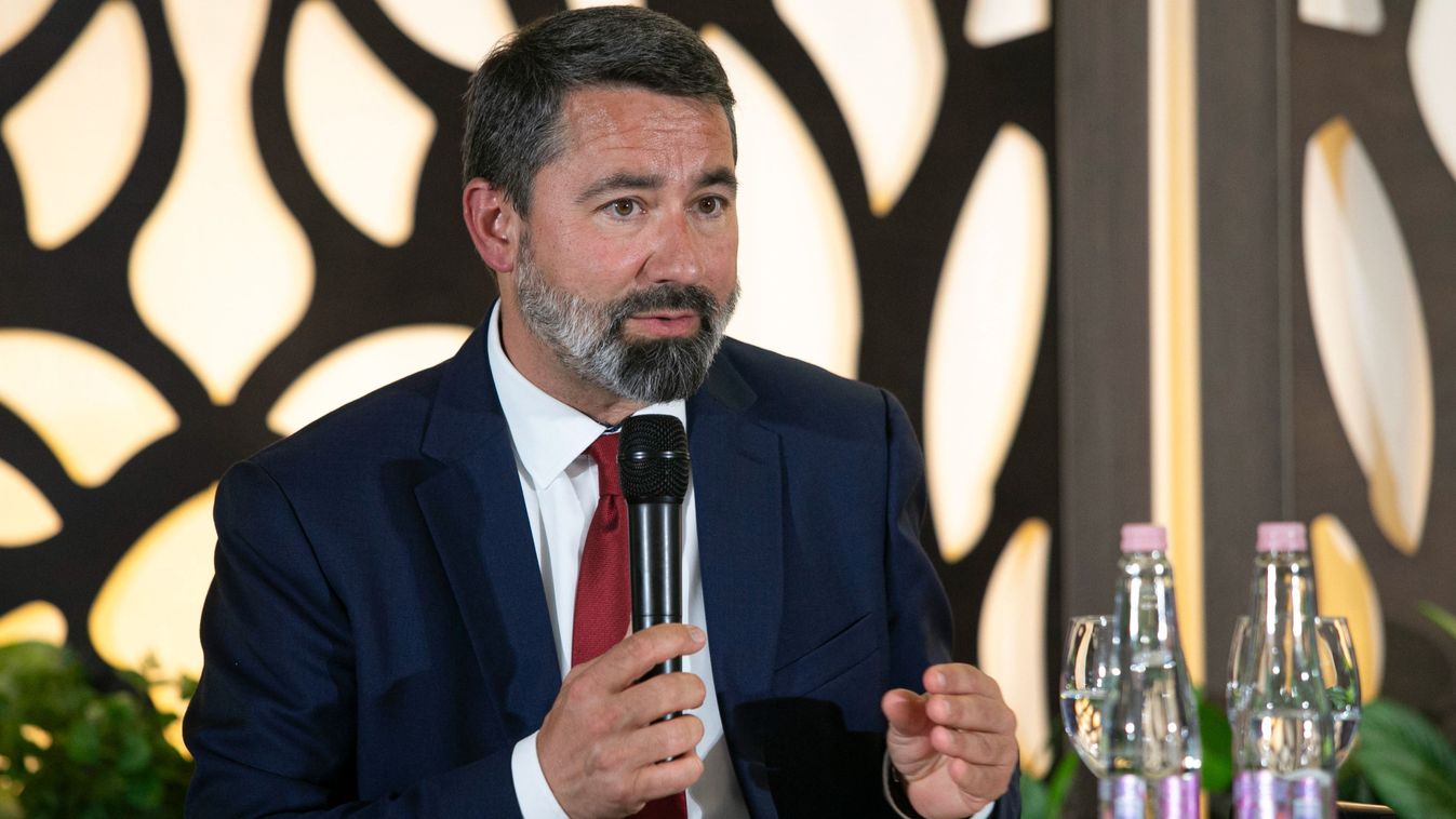 Kiadta Hidvéghi Balázsnak Győrffy Balázs mandátumát az NVB