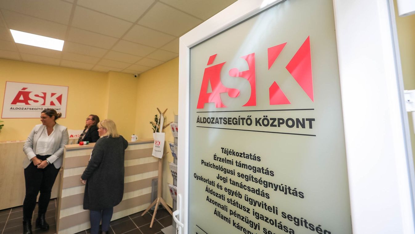 Áldozatsegítő Központ nyílt Győrben - fotók, videó