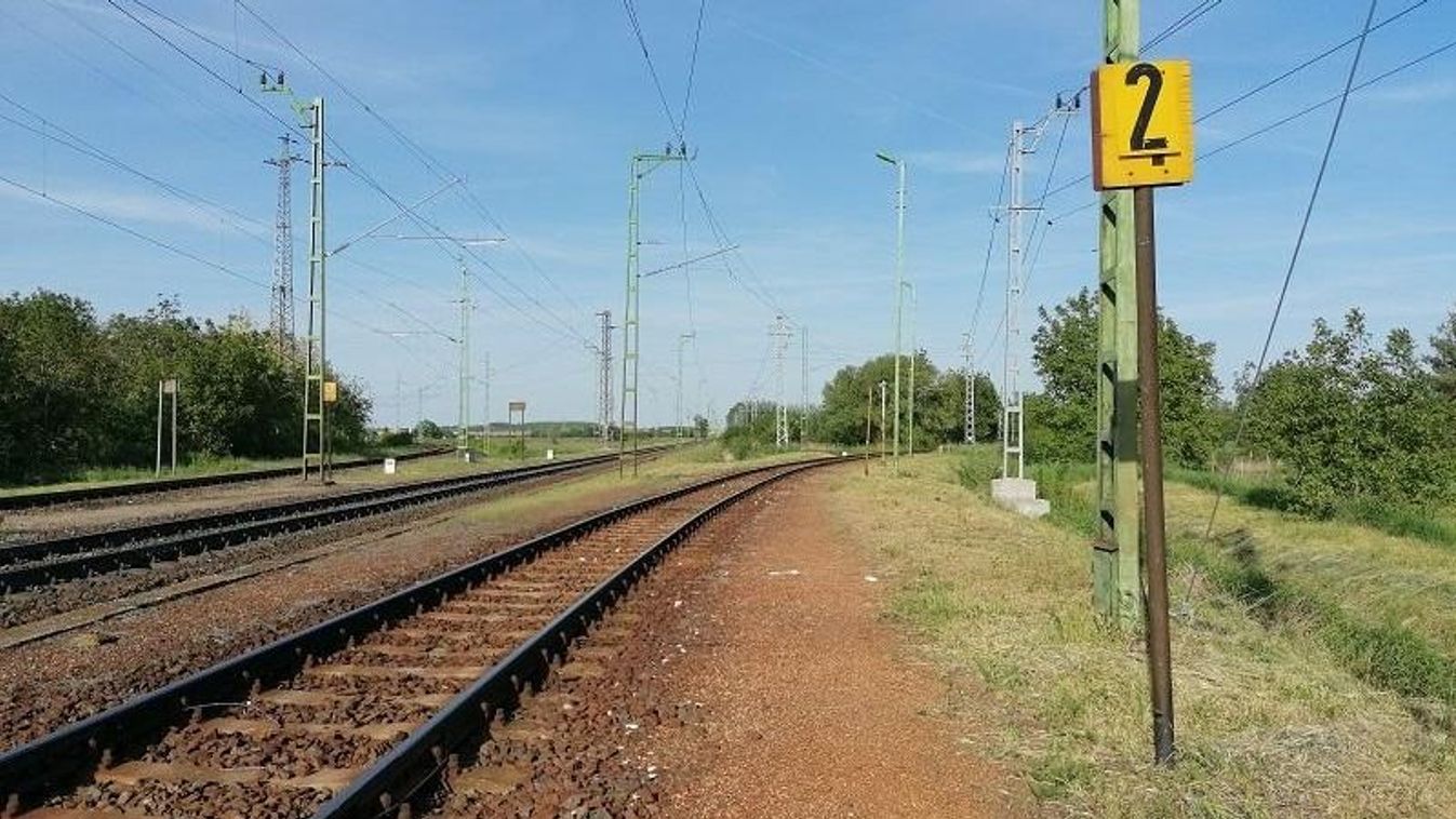 Vita a Csorna–Pápa vasútvonal lassító jeleiről - A MÁV szerint rémhírterjesztés a civilek a szakértői anyaga
