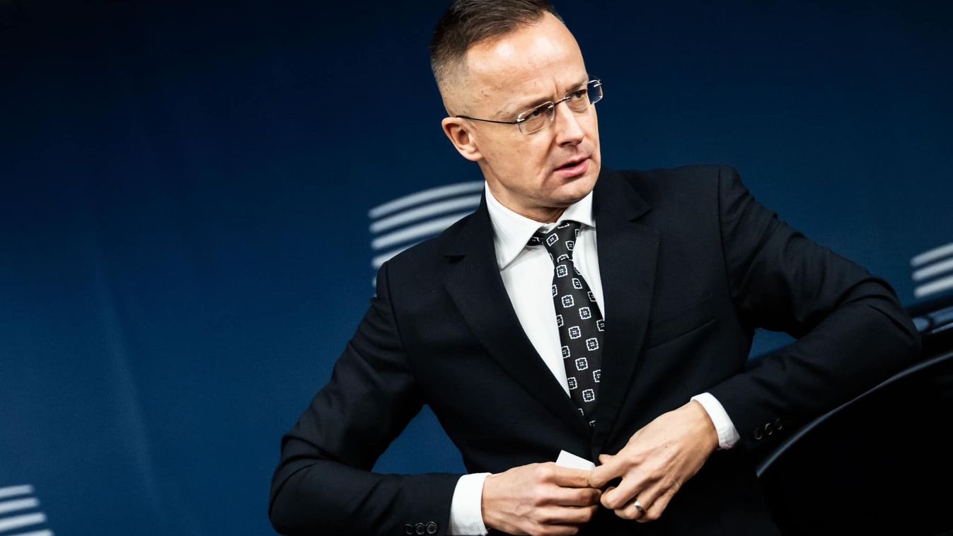 Szijjártó: a mi érdekünk, hogy Romániának stabil kormánya legyen, az erdélyi magyarságnak pedig egyre jobb helyzete