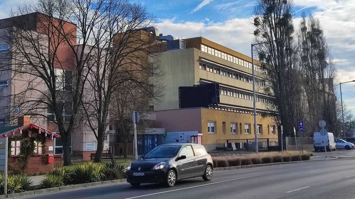 A Karolina Kórház gyermekgyógyászati osztályán szünetel átmenetileg az ellátás az ünnepnapokon