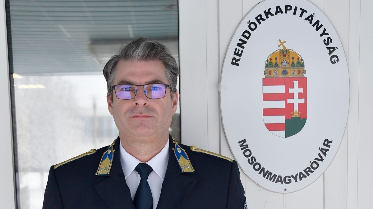 A testületi ülésen dr. Székely György kapitányságvezető kinevezéséről is véleményt mondanak