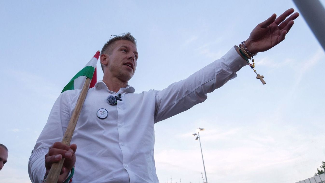 Magyar Péter azt hitte, autósüldözésbe keveredett, csak erről a többi sofőrt nem tájékoztatták (videó)