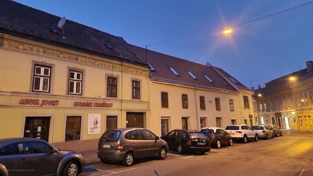 Ingatlan Sopronban lakás