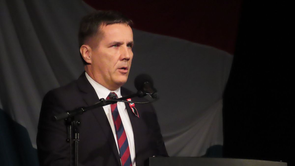Biró Péter, a katolikus közoktatási központ főigazgatója a kapuvári ünnepségen. Kié az ünnep, kérdezte.