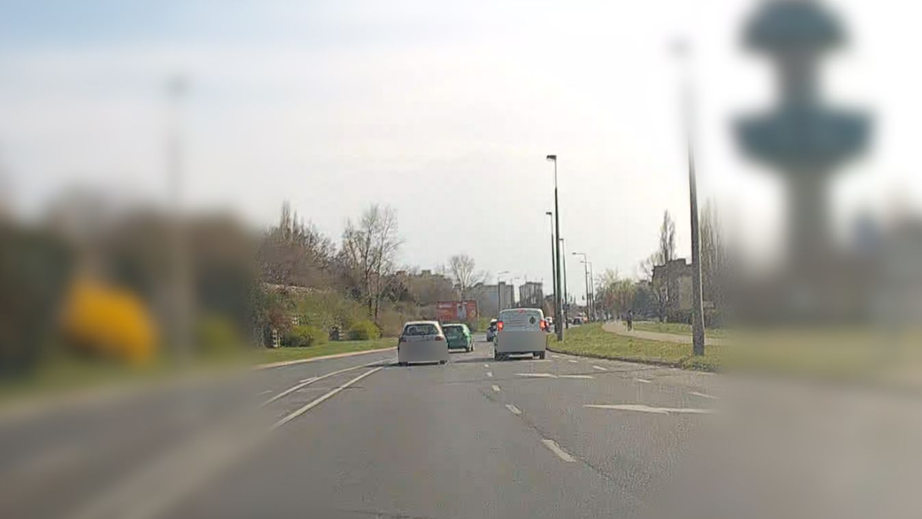 Hajszálon múlt a karambol a forgalmas győri úton - videó