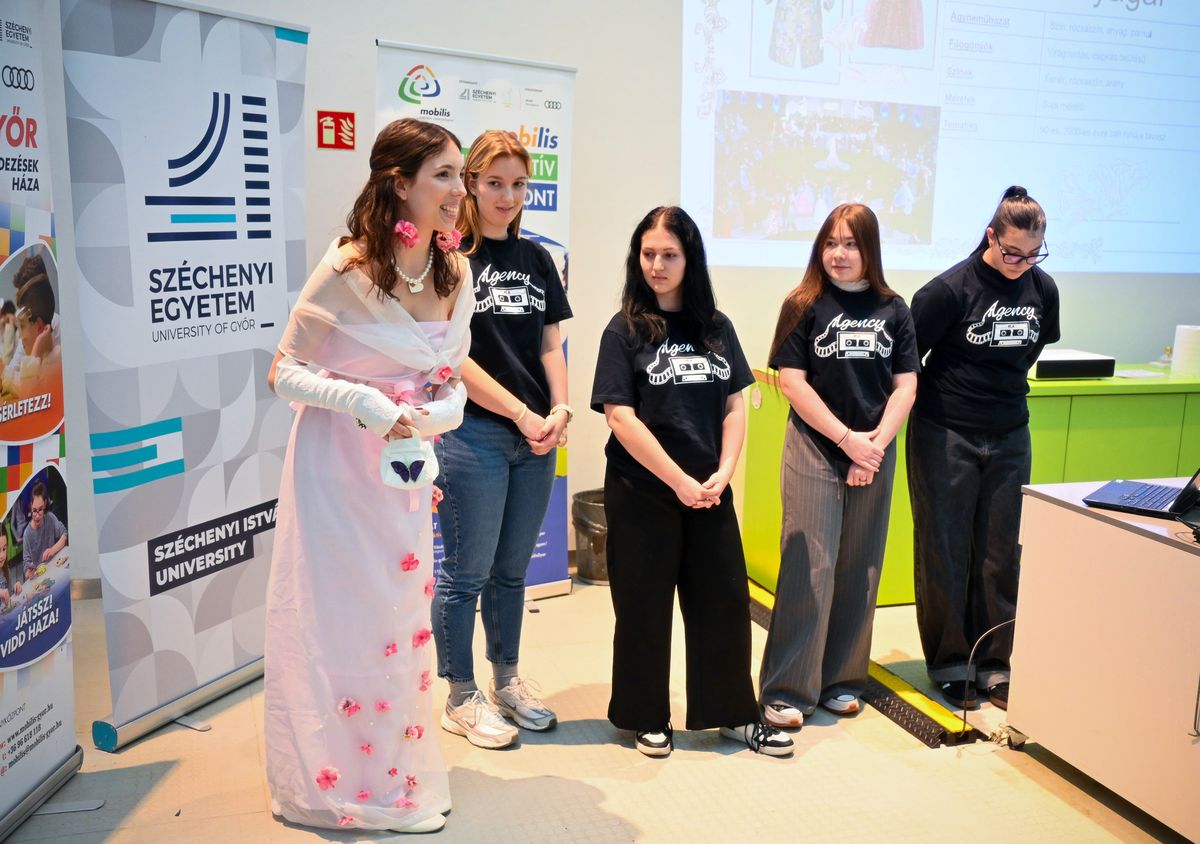 széchenyi István egyetem mobilis ruha műszaki pálya