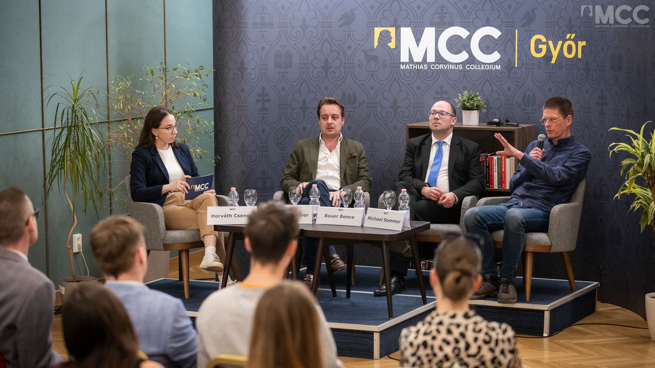 Német választási kerekasztalt tartottak a győri MCC-ben