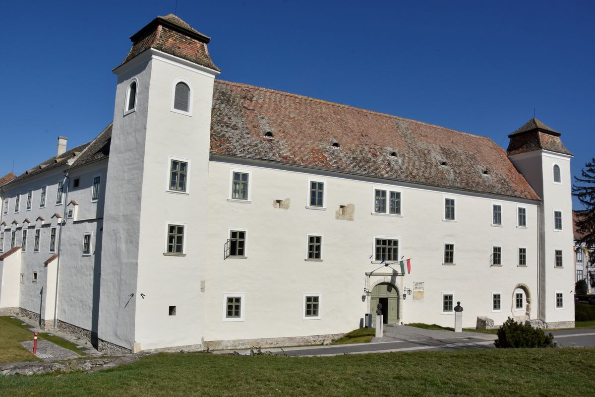 óvári vár