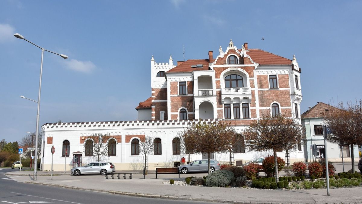 Posta a magyaróvári belvárosban: egyelőre nem fogad ügyfeleket