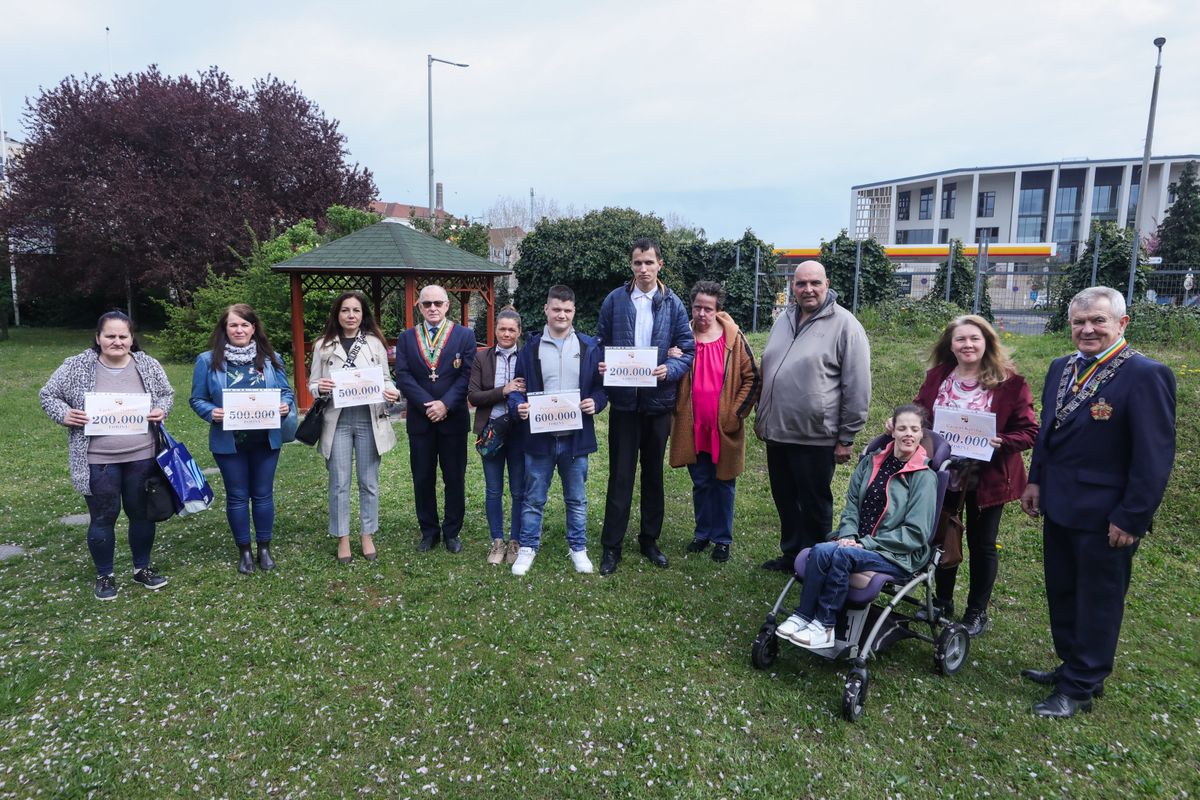 A Kantharosz Gála és a Jóakarat Hídja együtt segít - a támogatottak és támogatók
