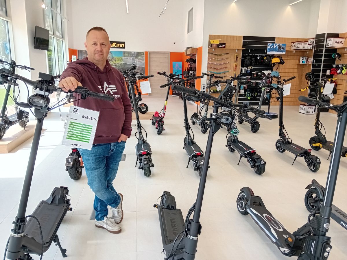 Új elektromos roller áruház nyílt Győrben a Mészáros Lőrinc utcában.