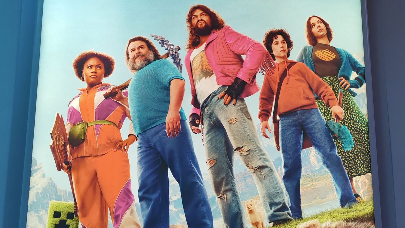 Óriási sikert aratott az Egy Minecraft film és Jason Momoa