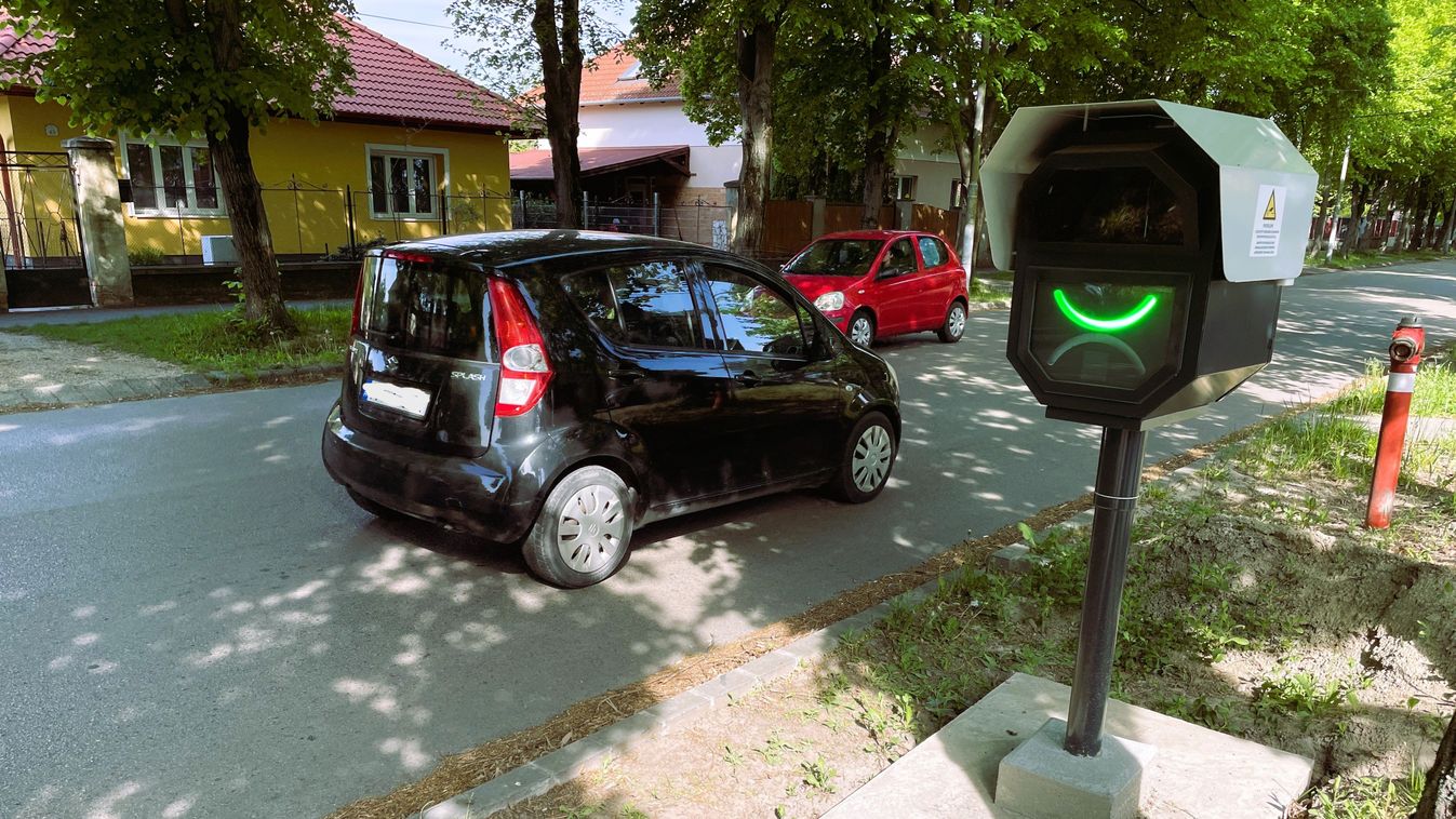A traffiboxok már élesben figyelnek Magyaróváron – Erre figyeljünk, ha autóba ülünk