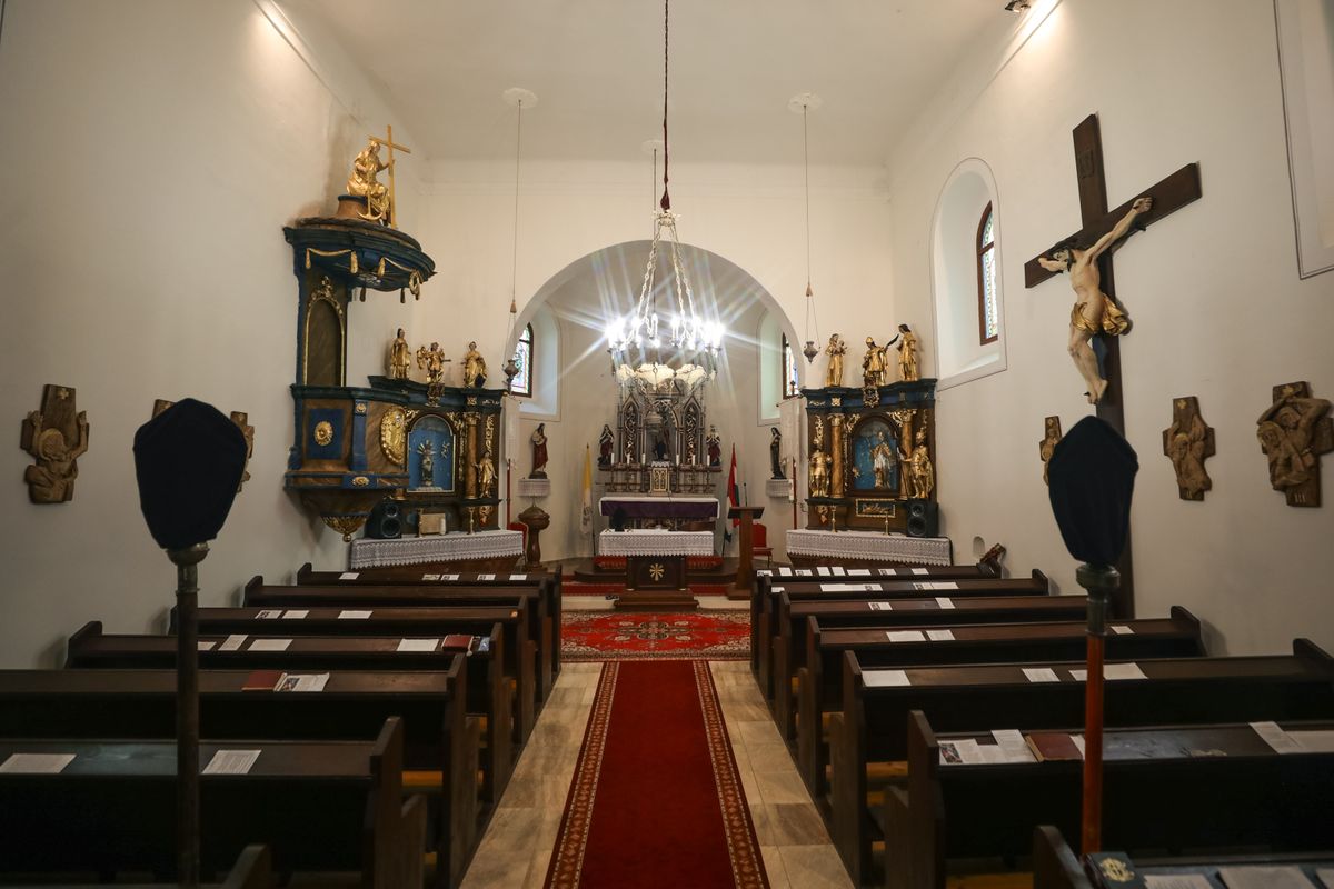 Győrsövényház temploma különleges belülről.