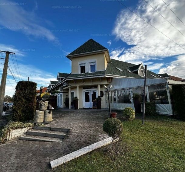 kávézó eladó