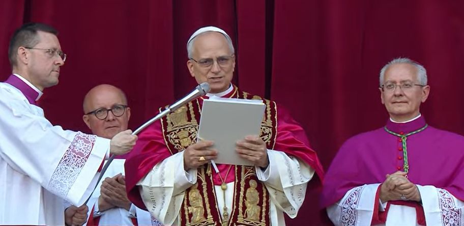 Robert Francis Prevost - XIV. Leó pápa