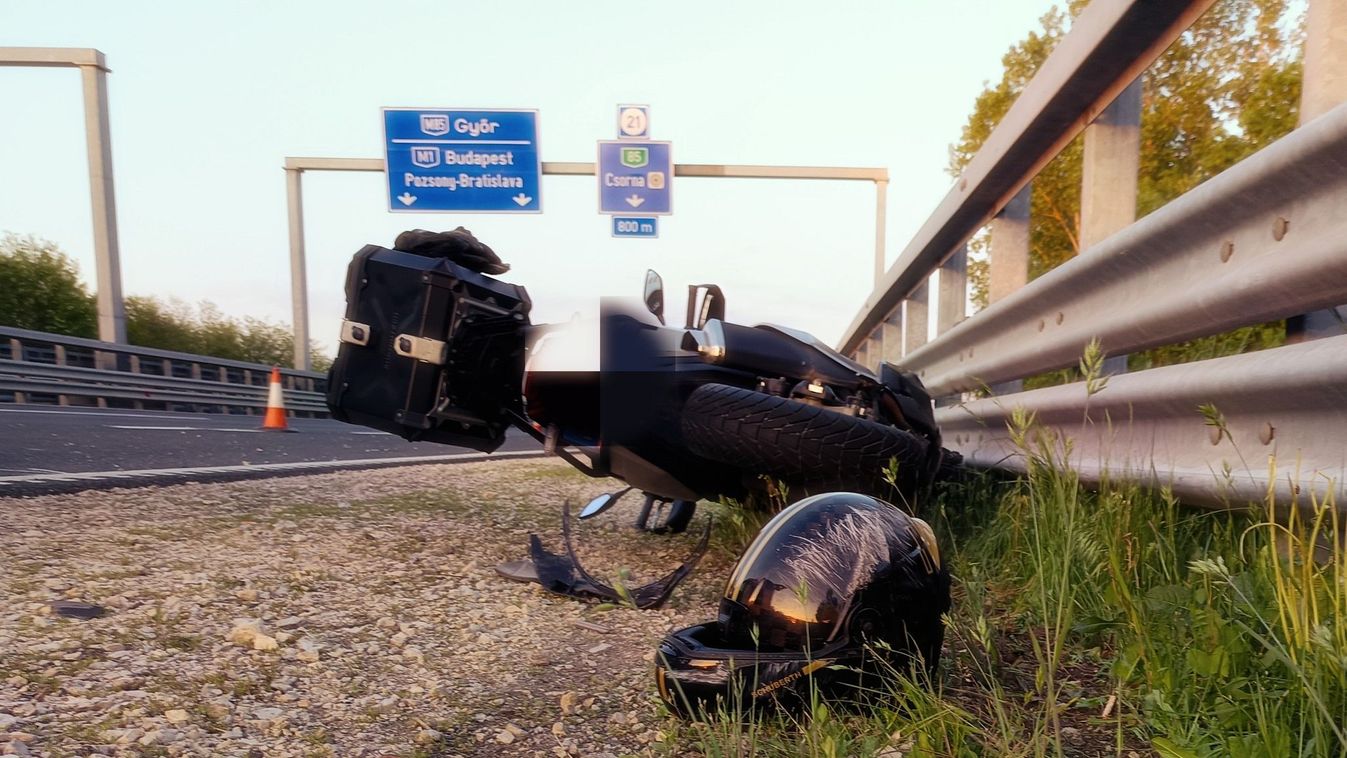 Baleset történt az M86-oson