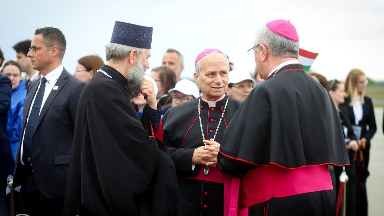 Veres András győri püspök gratulált XIV. Leó pápa megválasztásához