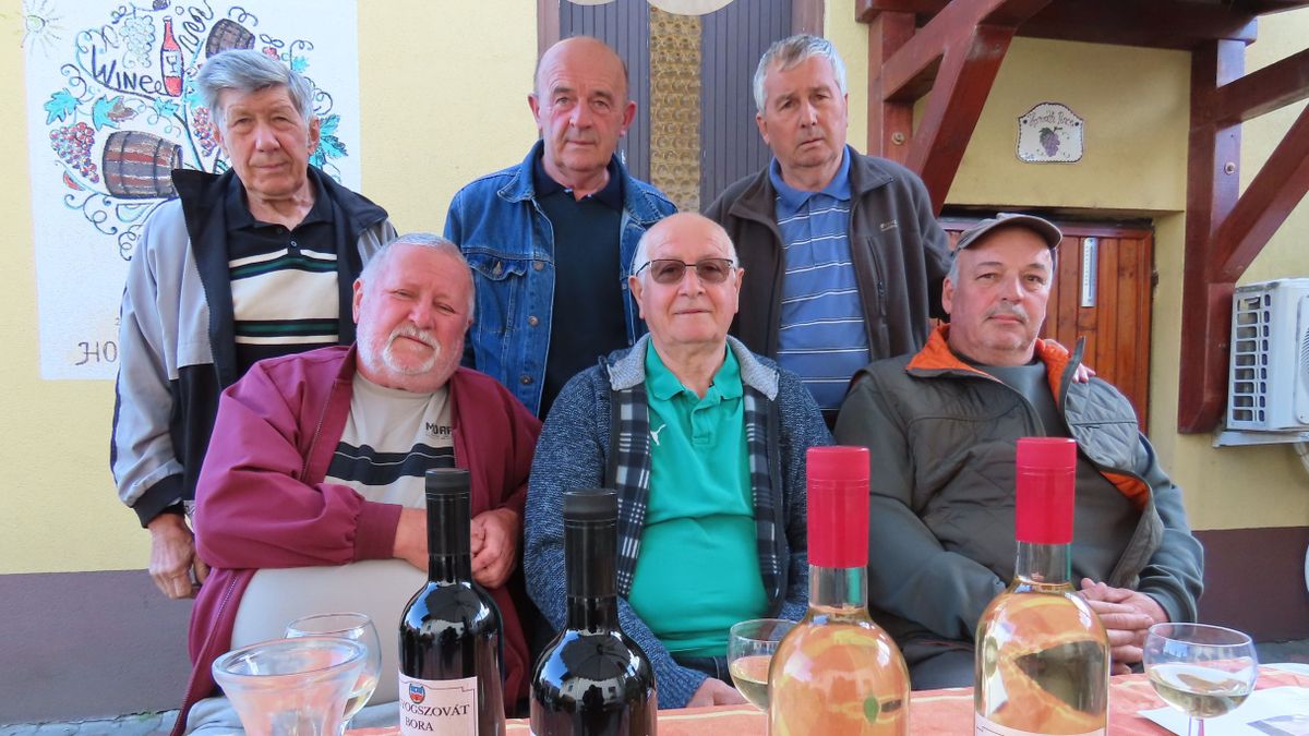 A bágyogszováti boros gazdák régi történeteket elevenítettek fel a szőlőtermeléssel kapcsolatban.