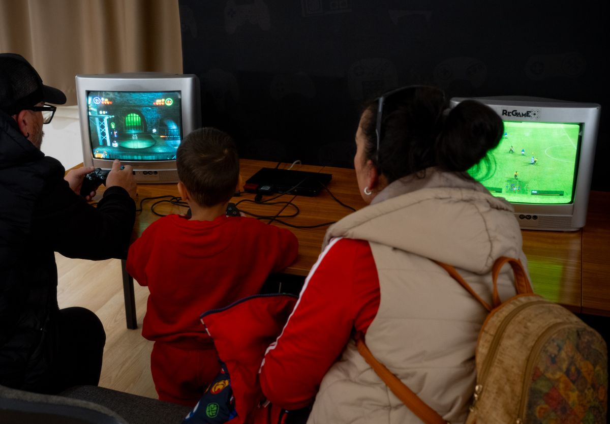 videójáték, retro, szabadhegy, gyereknap, mortal kombat, super mario, Szakács Gábor